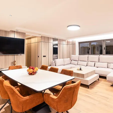 公寓 Aura Maris By Belmont Realty *