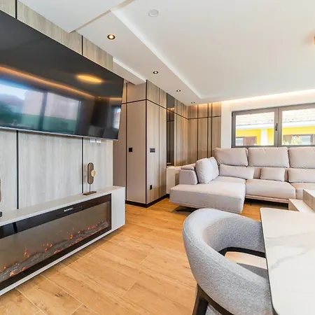 Aura Maris By Belmont Realty 公寓 *