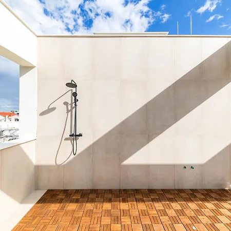 公寓 Aura Maris By Belmont Realty