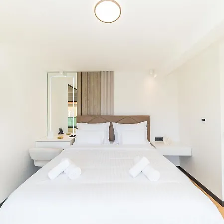 Aura Maris By Belmont Realty Задар